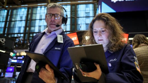 S&P 500 and Nasdaq rise Thursday as stocks head for a winning month: Live updates